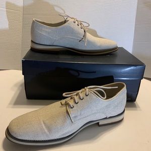Giorgio Brutini Men’s Natural Chino Shoes.